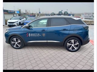 PEUGEOT 3008 HYBRID 225 e-EA