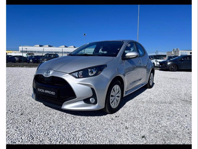 TOYOTA Yaris 1.0 5 porte Active