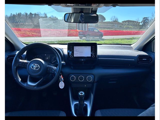 TOYOTA Yaris 1.0 5 porte Active