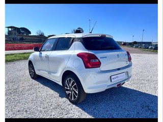 SUZUKI Swift 1.2 Hybrid 4WD AllGrip Top