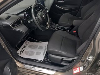 TOYOTA Corolla 1.8 Hybrid Active