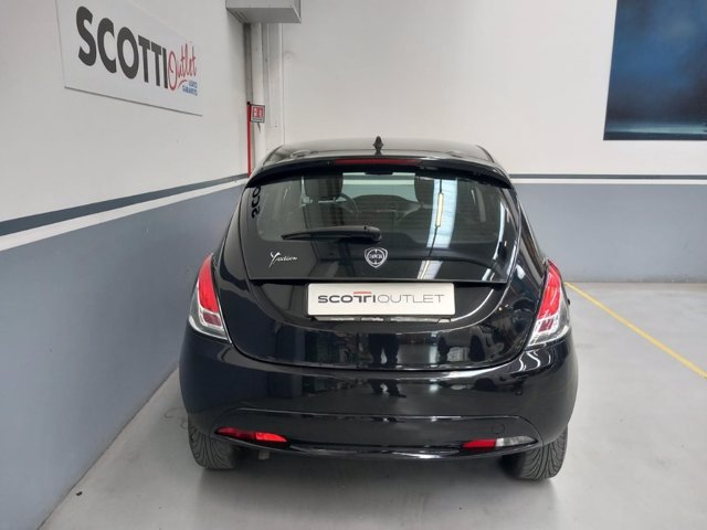 LANCIA Ypsilon 1.2 silver 69cv