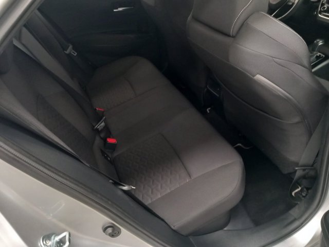 TOYOTA Corolla 1.8 Hybrid Active