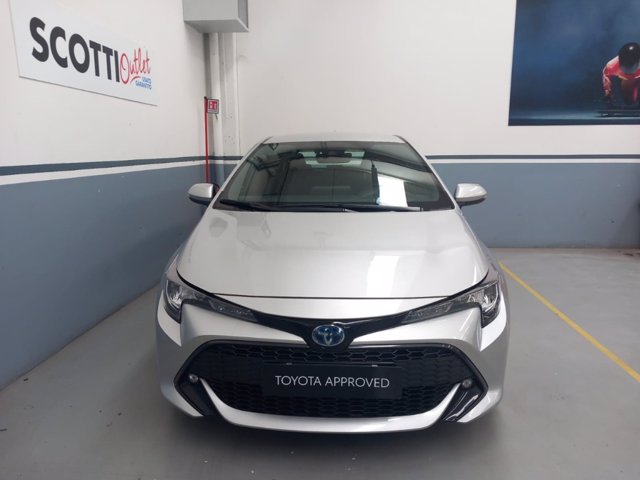 TOYOTA Corolla 1.8 Hybrid Active