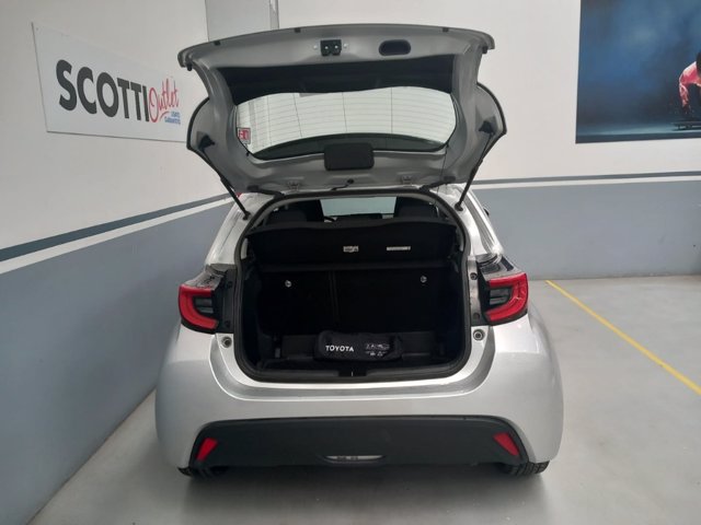 TOYOTA Yaris 1.5 Hybrid 5 porte Trend