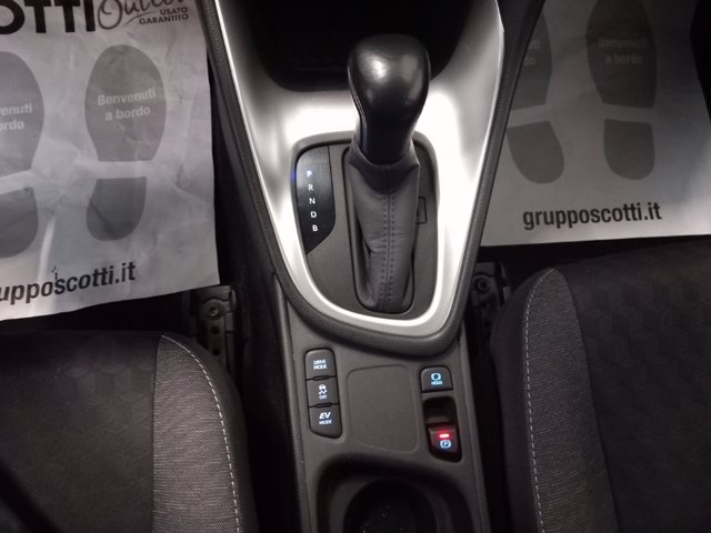 TOYOTA Yaris 1.5 Hybrid 5 porte Trend