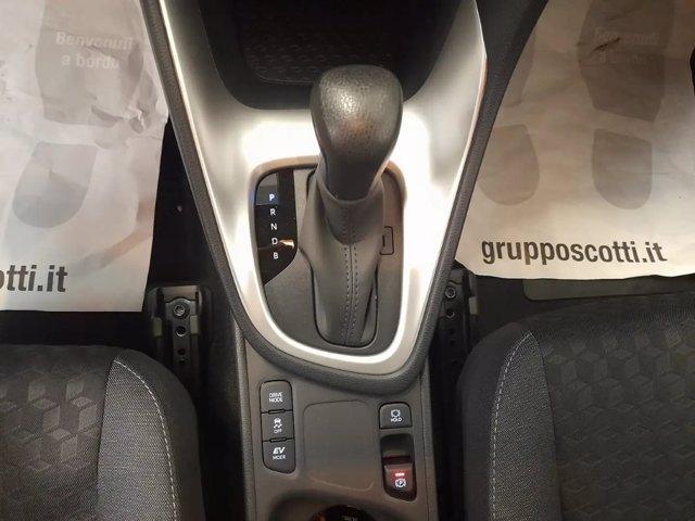 TOYOTA Yaris 5p 1.5h trend blue edition