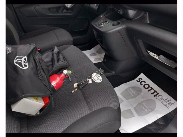TOYOTA Proace city electric l1 50kwh s comfort
