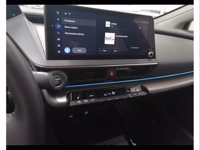 TOYOTA Prius 2.0 phev lounge