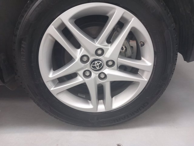 TOYOTA C-hr 1.8h active e-cvt