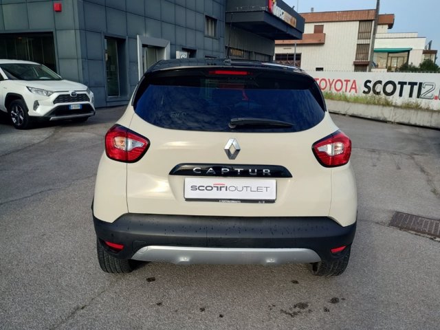 RENAULT Captur 1.5 dci hypnotic (magnetik) 110cv