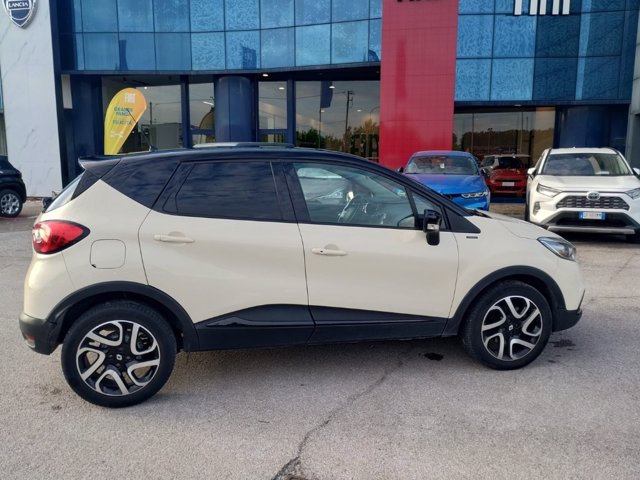 RENAULT Captur 1.5 dci hypnotic (magnetik) 110cv