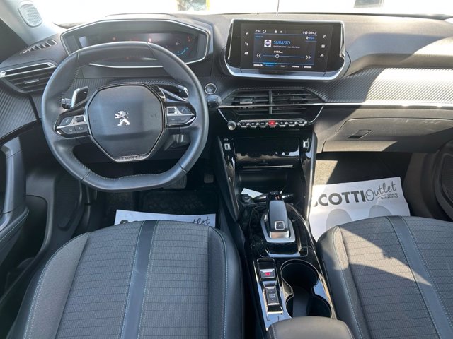 PEUGEOT 2008 PureTech 130 S&S EAT8 Allure Pack