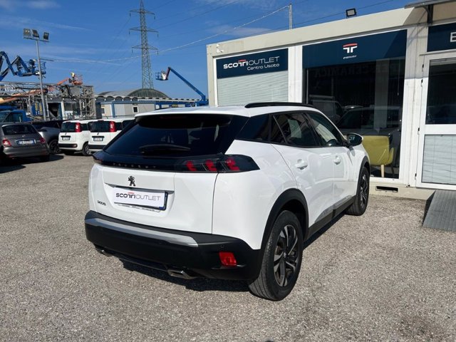 PEUGEOT 2008 PureTech 130 S&S EAT8 Allure Pack