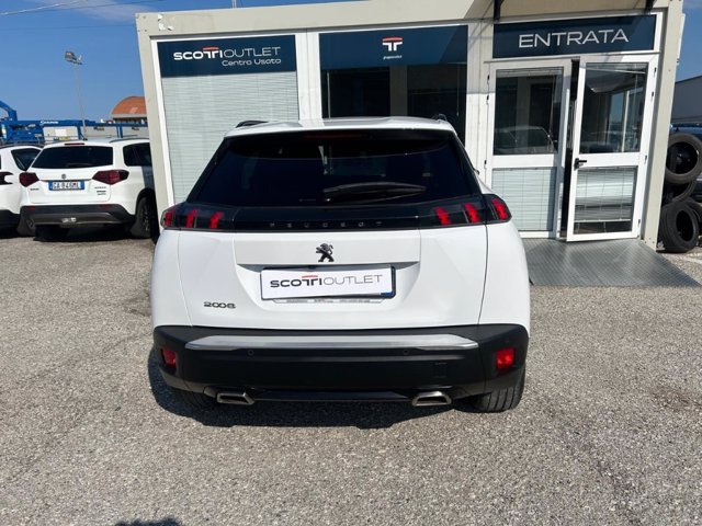 PEUGEOT 2008 PureTech 130 S&S EAT8 Allure Pack