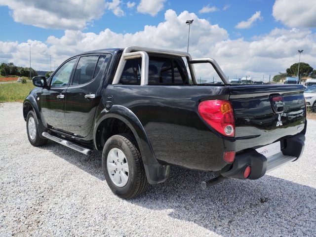 MITSUBISHI L200 Double Cab 2.5 DI-D Intense N1 E5