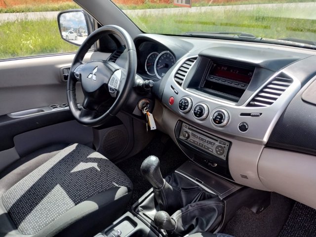 MITSUBISHI L200 Double Cab 2.5 DI-D Intense N1 E5