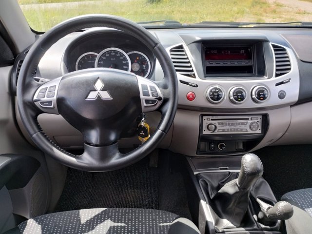 MITSUBISHI L200 Double Cab 2.5 DI-D Intense N1 E5