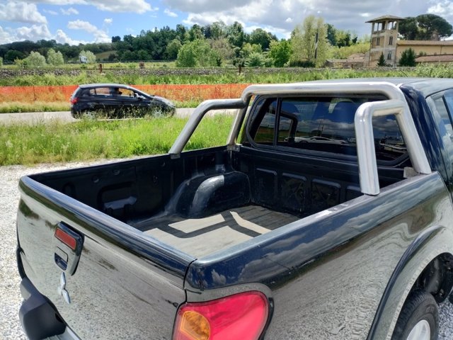 MITSUBISHI L200 Double Cab 2.5 DI-D Intense N1 E5