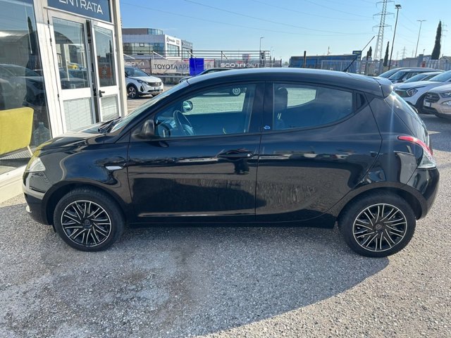 LANCIA Ypsilon 1.2 gold ecochic gpl 69cv my19