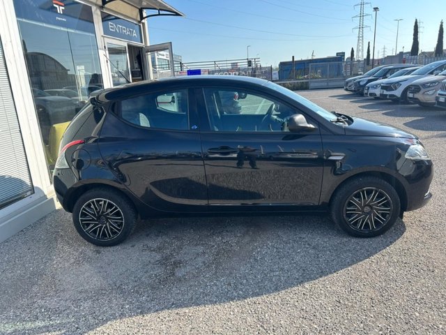 LANCIA Ypsilon 1.2 gold ecochic gpl 69cv my19