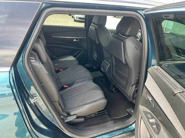 PEUGEOT 5008 1.5 bluehdi allure s&s 130cv 7p.ti eat8