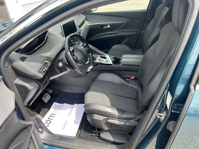 PEUGEOT 5008 1.5 bluehdi allure s&s 130cv 7p.ti eat8