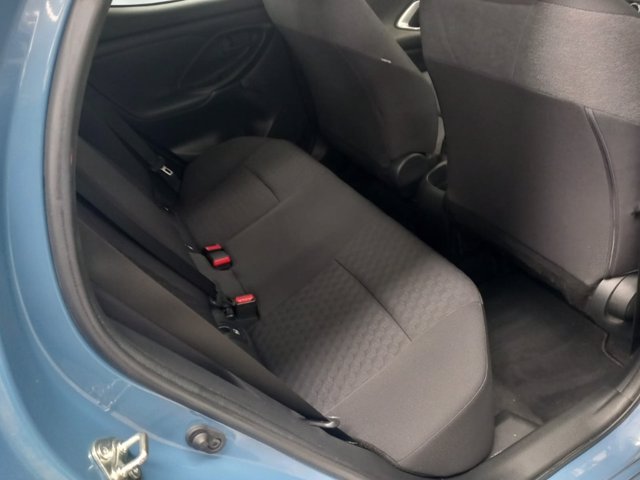 TOYOTA Yaris 1.0 5 porte Active