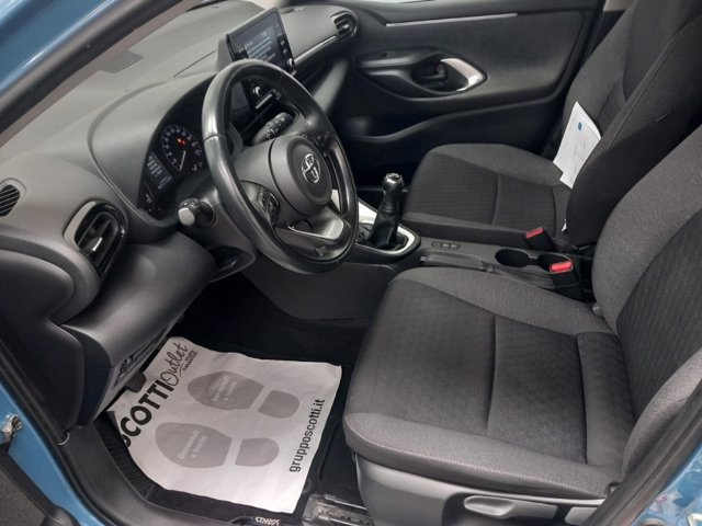 TOYOTA Yaris 1.0 5 porte Active