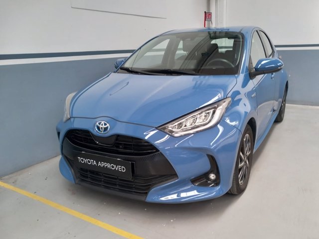 TOYOTA Yaris 1.5h trend