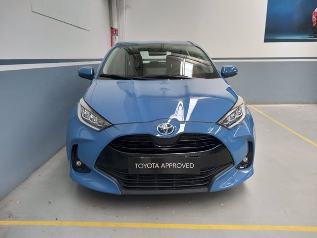TOYOTA Yaris 1.5h trend