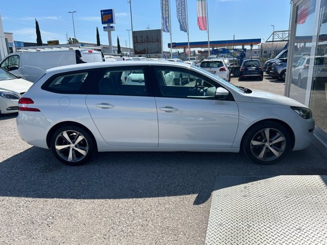 PEUGEOT 308 PureTech Turbo 110 S&S SW Active