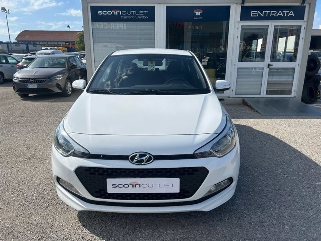 HYUNDAI i20 1.2 84 CV 5 porte Comfort