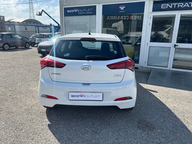 HYUNDAI i20 1.2 84 CV 5 porte Comfort