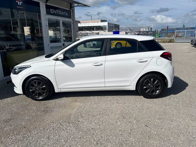 HYUNDAI i20 1.2 84 CV 5 porte Comfort