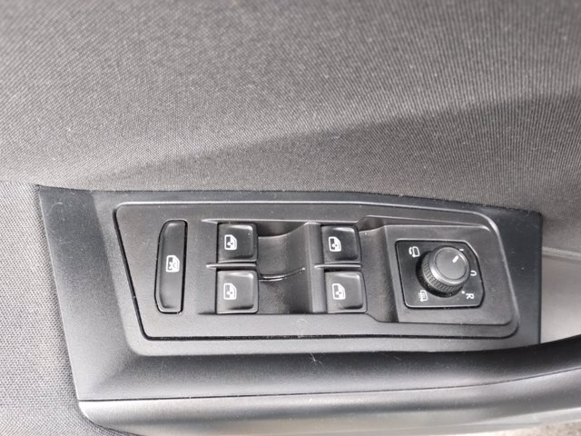 VOLKSWAGEN T-roc 1.0 tsi life 110cv