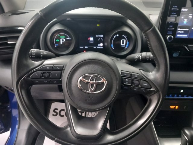 TOYOTA Yaris 1.5h trend