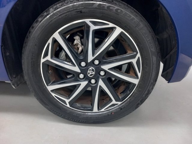 TOYOTA Yaris 1.5h trend