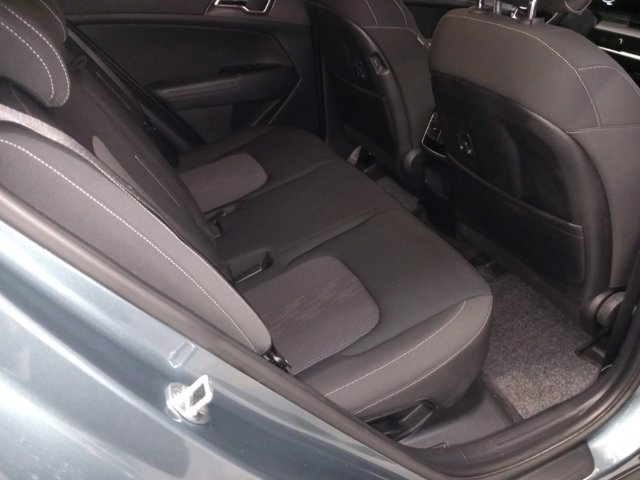 KIA Sportage 1.6 tgdi hev style auto