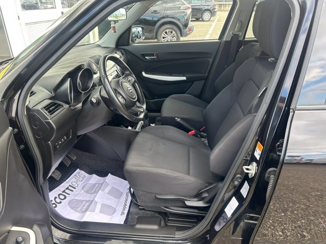 SUZUKI Swift 1.2 Hybrid Cool