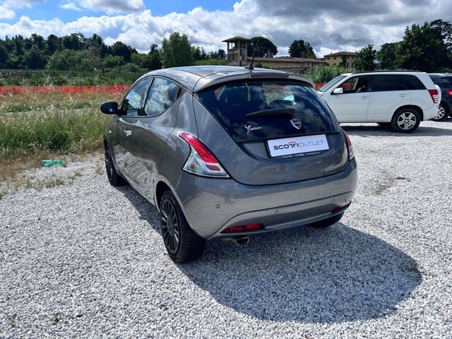 LANCIA Ypsilon 1.2 gold 69cv