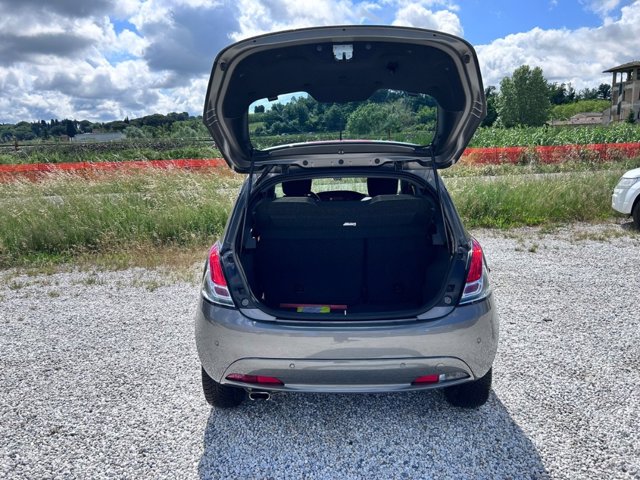 LANCIA Ypsilon 1.2 gold 69cv