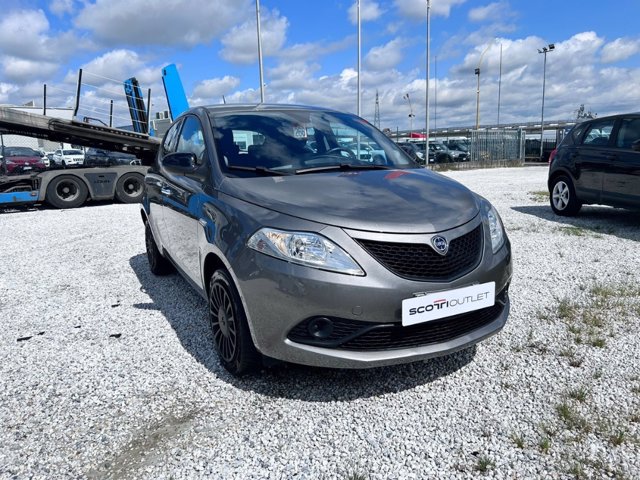 LANCIA Ypsilon 1.2 gold 69cv