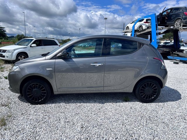LANCIA Ypsilon 1.2 gold 69cv