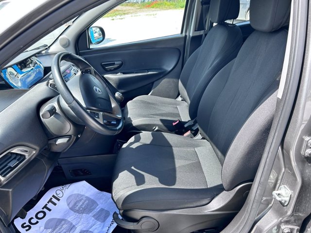 LANCIA Ypsilon 1.2 gold 69cv