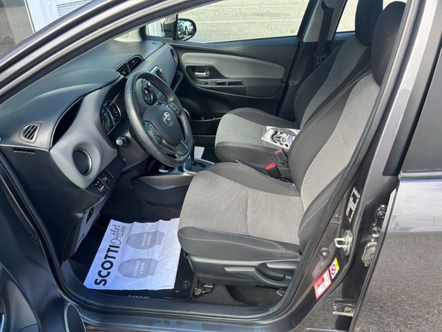 TOYOTA Yaris 1.5 Hybrid 5 porte Active