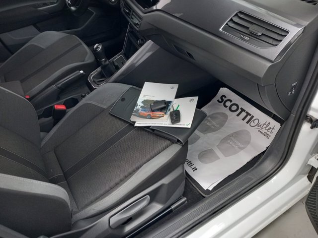 VOLKSWAGEN Polo 5p 1.0 tsi highline 110cv