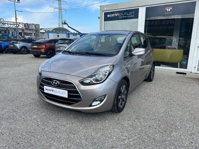 HYUNDAI Ix20 1.4 app mode my18