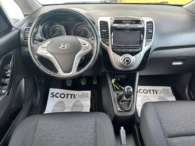HYUNDAI Ix20 1.4 app mode my18