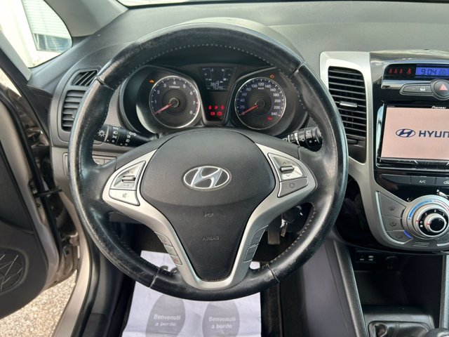 HYUNDAI Ix20 1.4 app mode my18